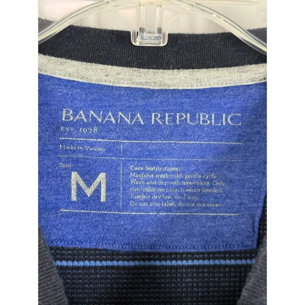 Banana republic Men’s striped long sleeve t shirt size medium